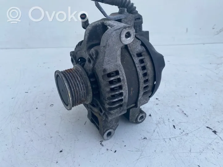 Toyota Avensis T250 Alternator 270600R011