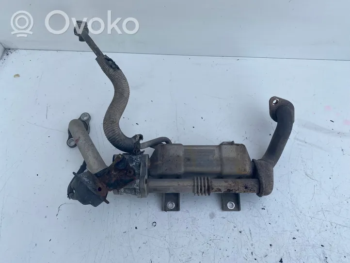 Toyota Avensis T250 EGR aušintuvas 256800R02000