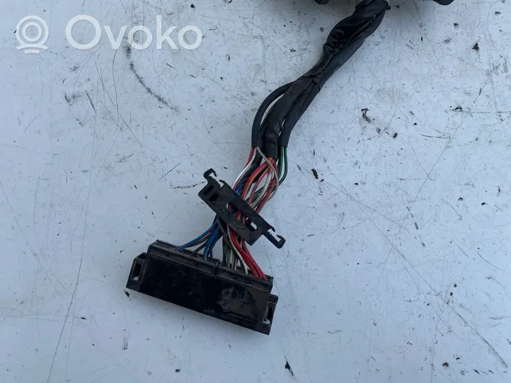 Toyota Carina T170 Interruptor/palanca de limpiador de luz de giro 843102D730