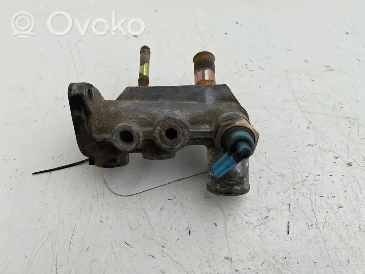 Toyota Camry Thermostat/thermostat housing 9092505068