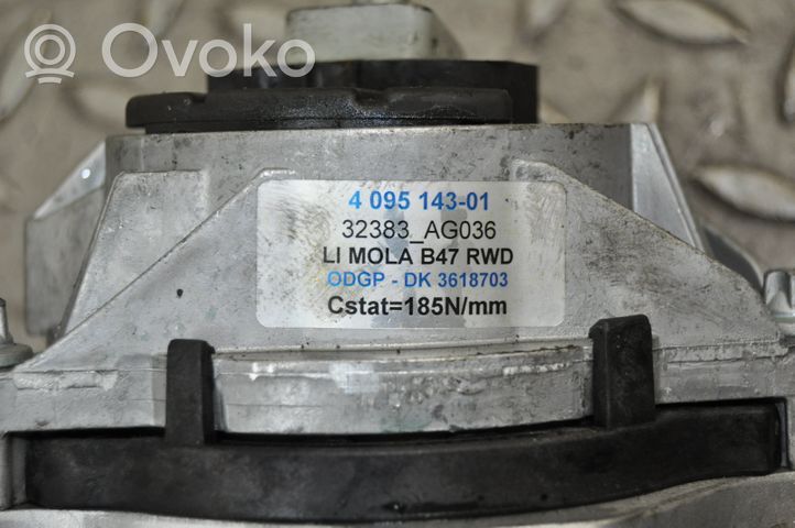 Volvo XC90 Wspornik / Mocowanie silnika 4095143