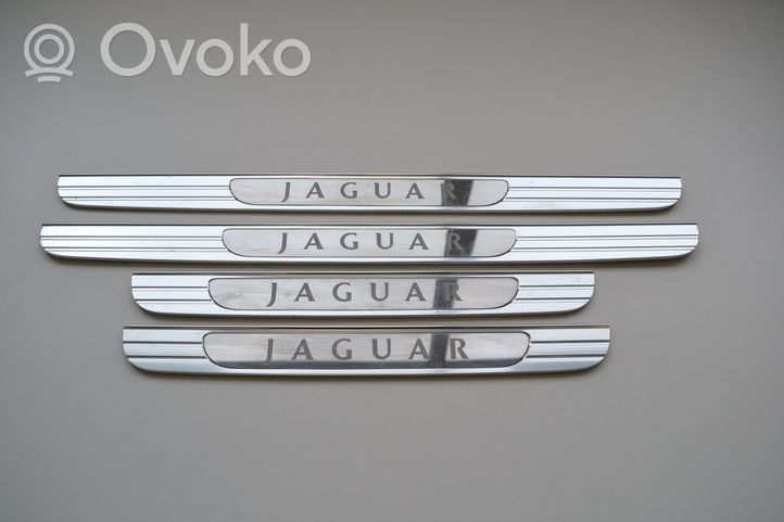Jaguar XJ X350 Kynnysverhoilusarja (sisä) 2W93F13228AB