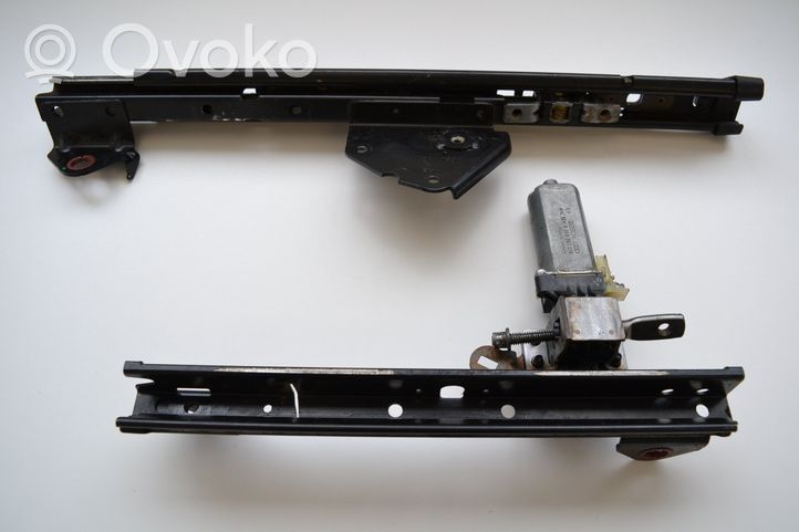 Skoda Octavia Mk2 (1Z) Silniczek regulacji fotela C110252BU
