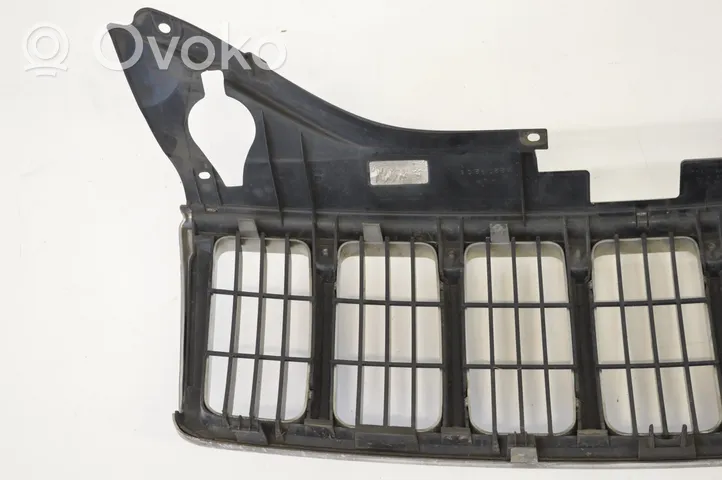 Jeep Grand Cherokee (WK) Grille calandre supérieure de pare-chocs avant 55156814AE