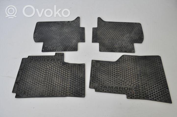 Volkswagen Amarok Zestaw dywaników samochodowych 2H0061511