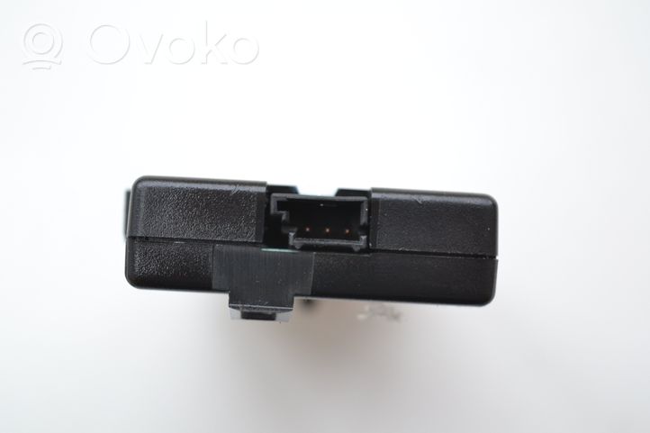 BMW 3 F30 F35 F31 Antenos stiprintuvas 9231175