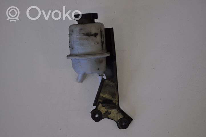 Nissan NP300 Serbatoio/vaschetta del liquido del servosterzo 49180EA000