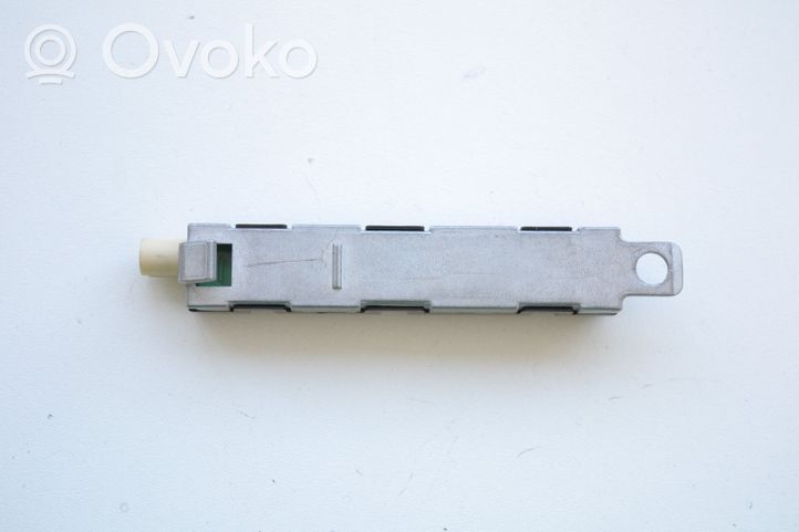 Volkswagen Sharan Amplificatore antenna 7N0035552J