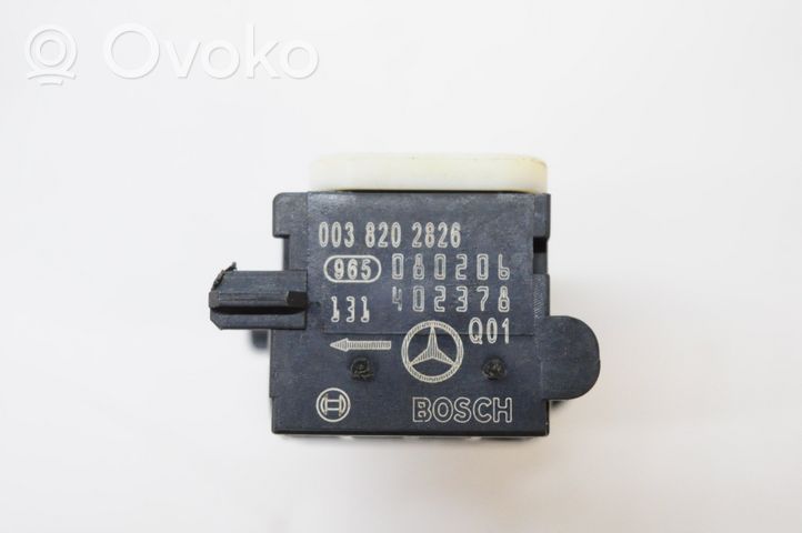 Mercedes-Benz R W251 Czujnik uderzenia Airbag 0038202826