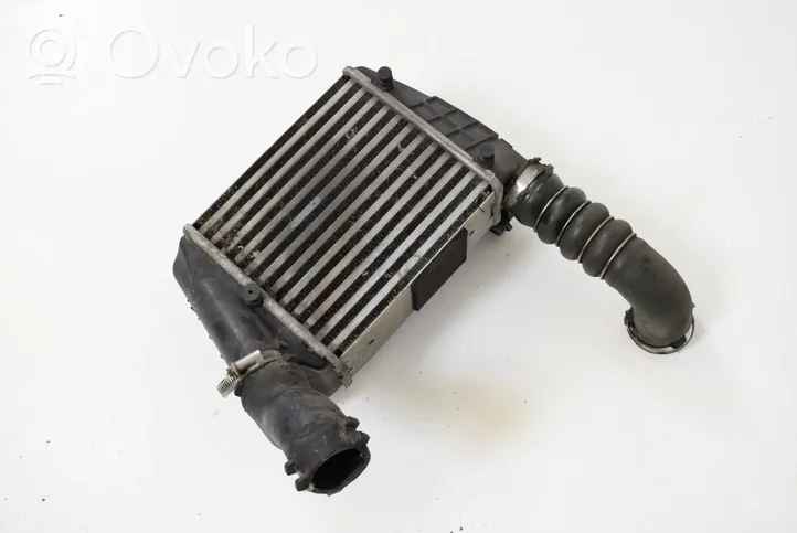 Audi A4 S4 B7 8E 8H Radiatore intercooler 8E0145806L