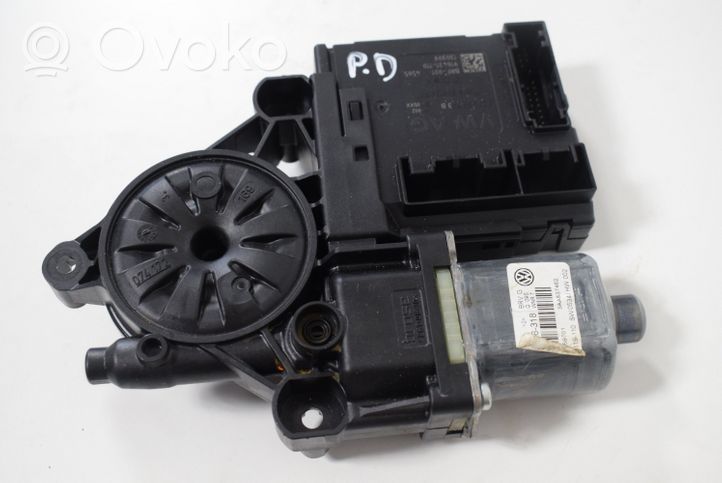 Volkswagen PASSAT B7 Moteur de lève-vitre de porte avant 3C0959793B