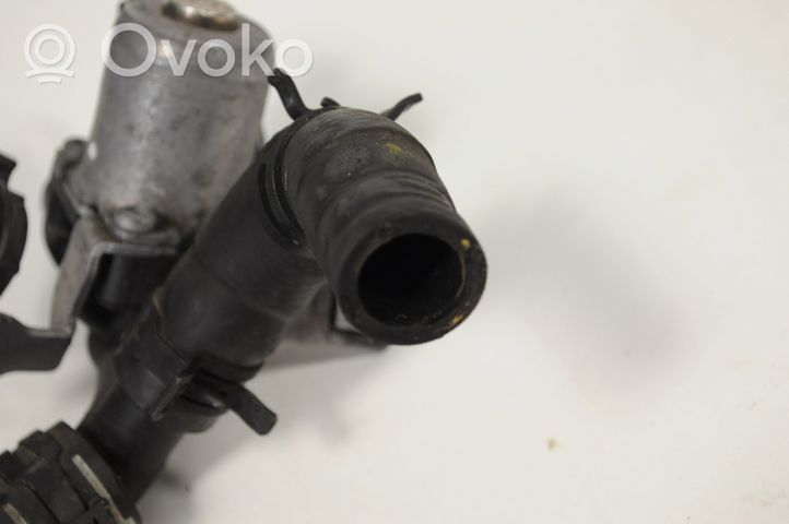 Mercedes-Benz E A207 Altra parte del vano motore A6512000431