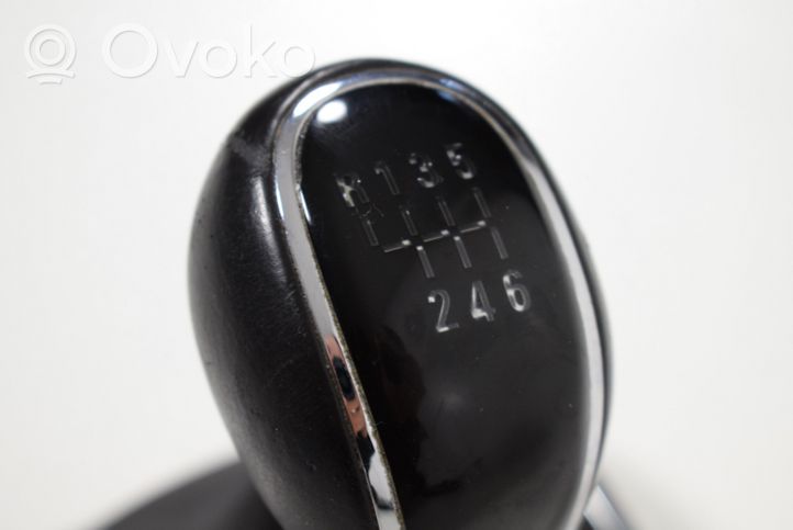 Opel Astra J Gear lever shifter trim leather/knob 