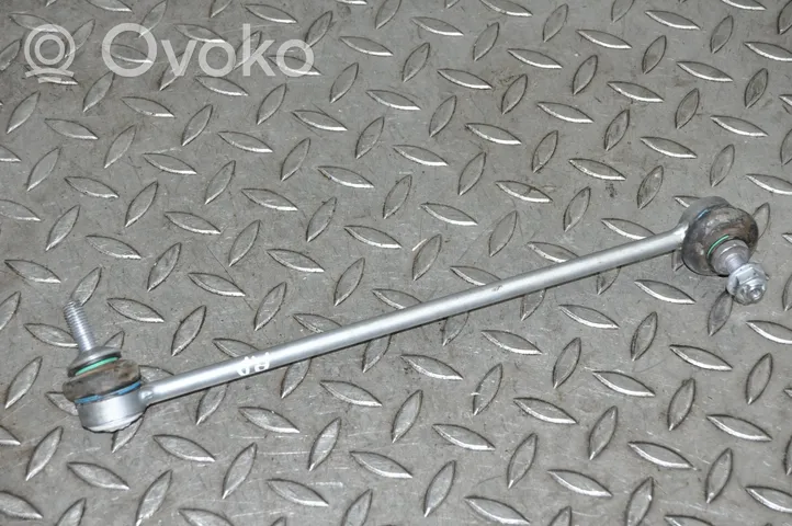 BMW 4 F32 F33 Priekinė stabilizatoriaus traukė 2264644