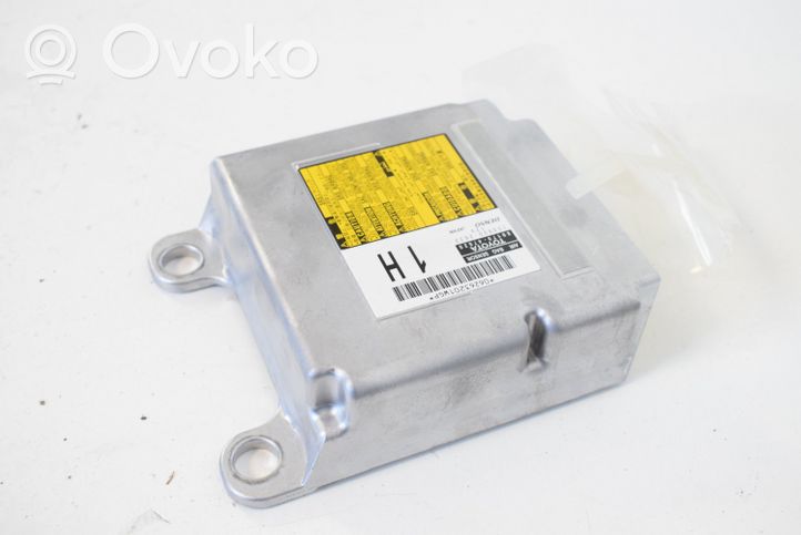 Toyota Prius (XW50) Airbag control unit/module 8917047620