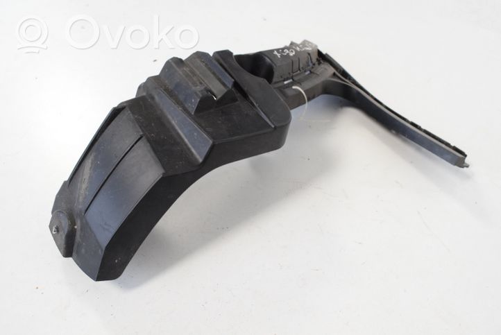 Volvo XC90 Staffa angolare del supporto di montaggio del paraurti 30698135