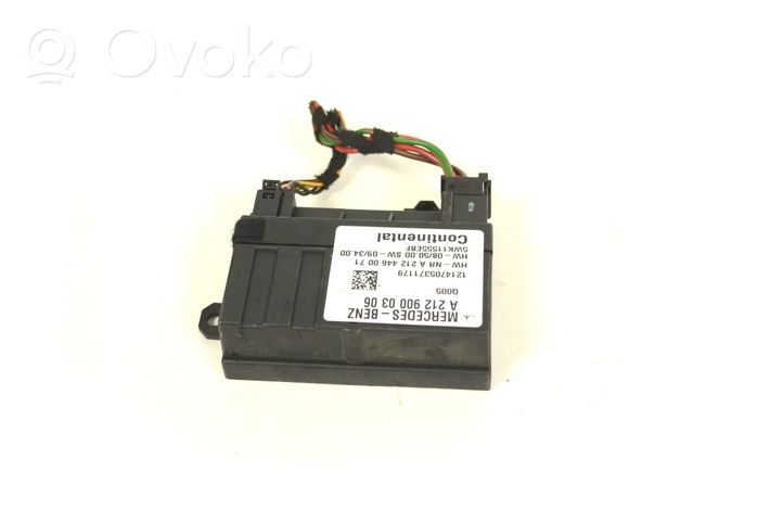 Mercedes-Benz Vito Viano W639 Unité de commande / module de pompe à carburant A2129000306