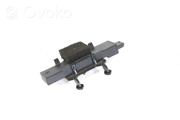 BMW i8 Antena wewnętrzna 9298593