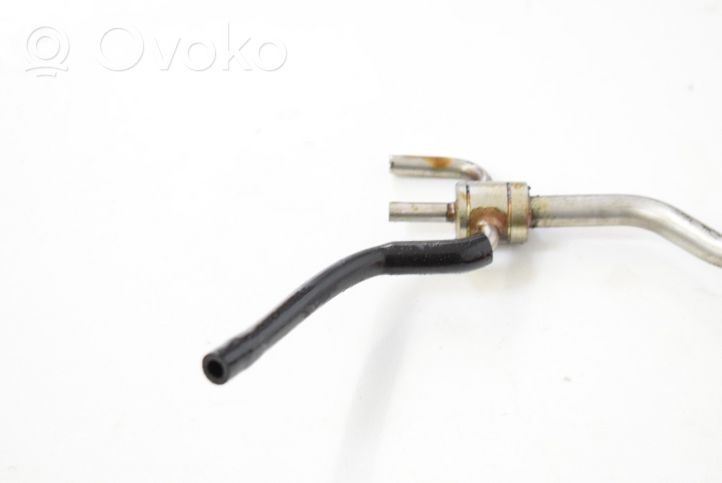 BMW 5 F10 F11 Vakuumo oro talpa 11657571303