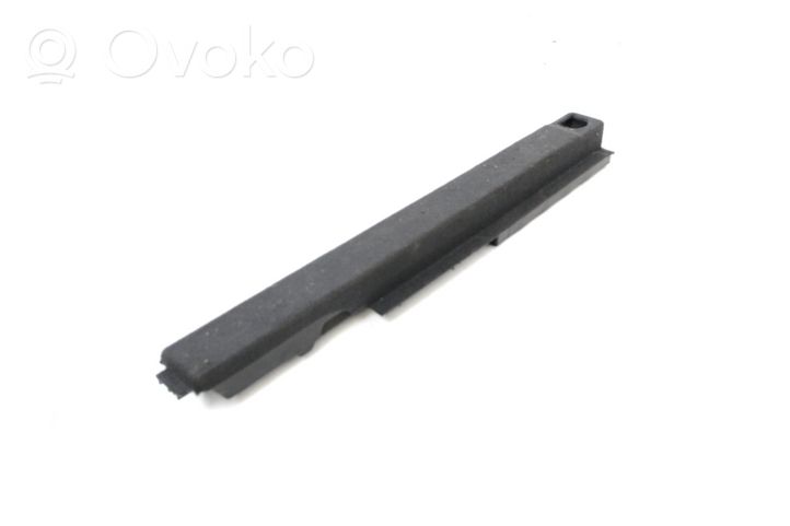 Audi A4 S4 B8 8K Rivestimento laterale della consolle centrale posteriore 8K9861828A