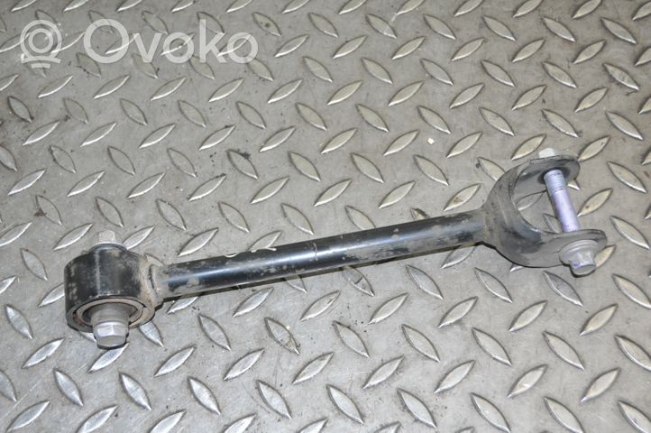 Toyota C-HR Taka-ylätukivarren haarukkavipu 