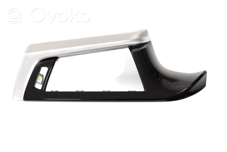 BMW 5 G30 G31 Rivestimento del vano portaoggetti del cruscotto 9378045