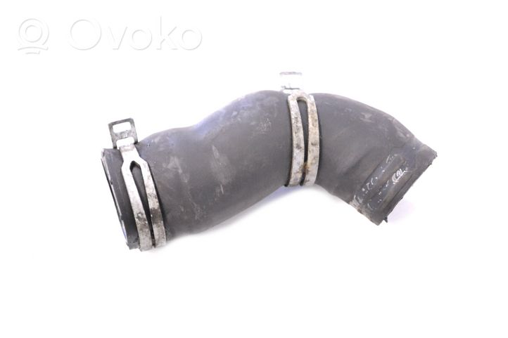 Jaguar XK - XKR Tubo flessibile del liquido di raffreddamento del motore 8W938555BC