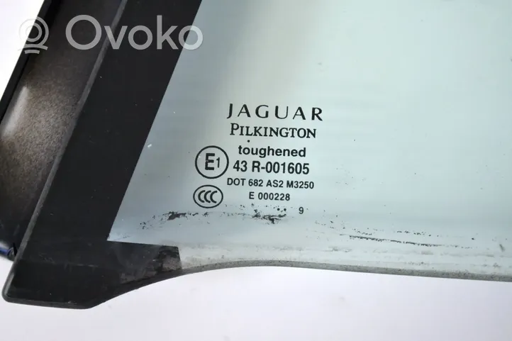 Jaguar XK - XKR Finestrino/vetro retro 