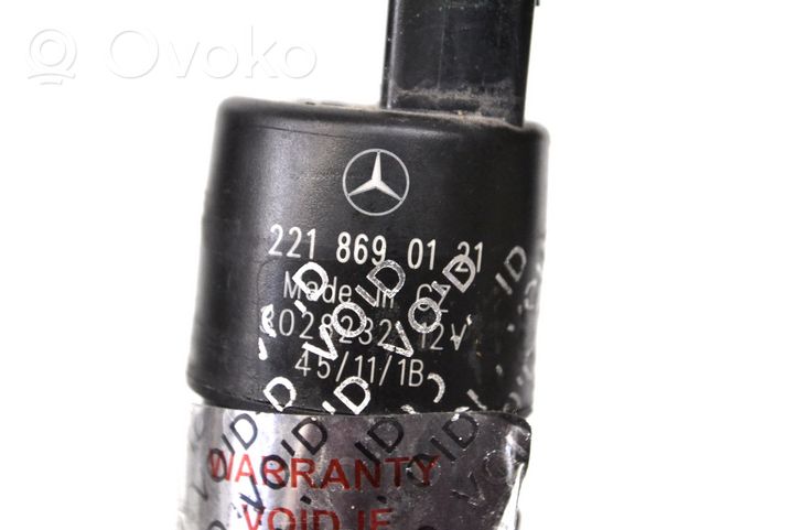 Mercedes-Benz SLK R172 Pompa spryskiwacza szyby przedniej / czołowej A2218690121