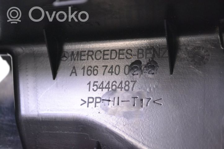 Mercedes-Benz GL X166 Bagažinės slenksčio apdaila A1667400272
