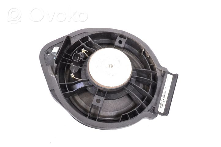 Chevrolet Trax Takaoven kaiutin 22889823