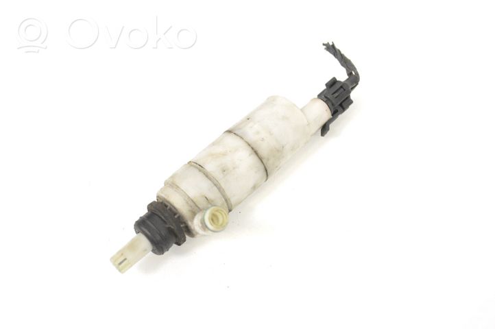 Chrysler 300 - 300C Pompe de lave-glace de pare-brise 81W007540