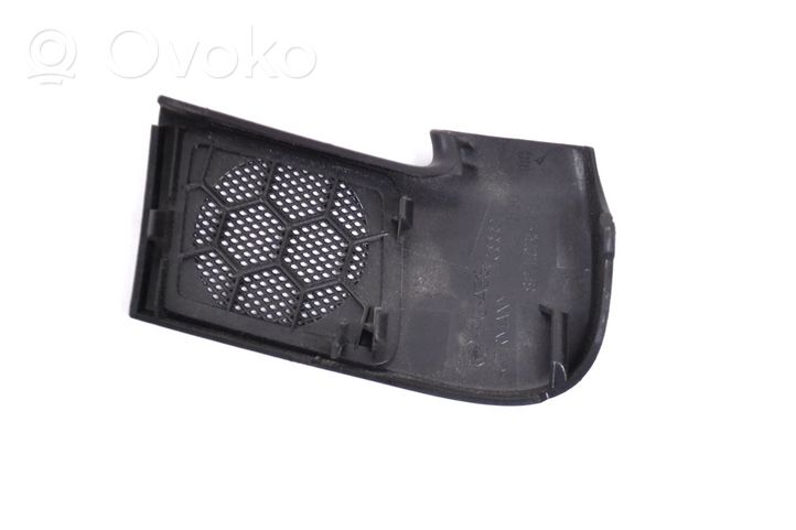 Audi A3 S3 8P Maskownica centralnego głośnika deski rozdzielczej 8P4035793