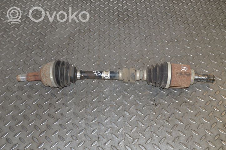 Nissan Qashqai Etuvetoakseli 37270012828