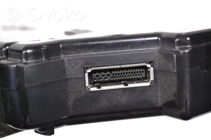 Skoda Octavia Mk2 (1Z) Connettore plug in AUX 5N003542E