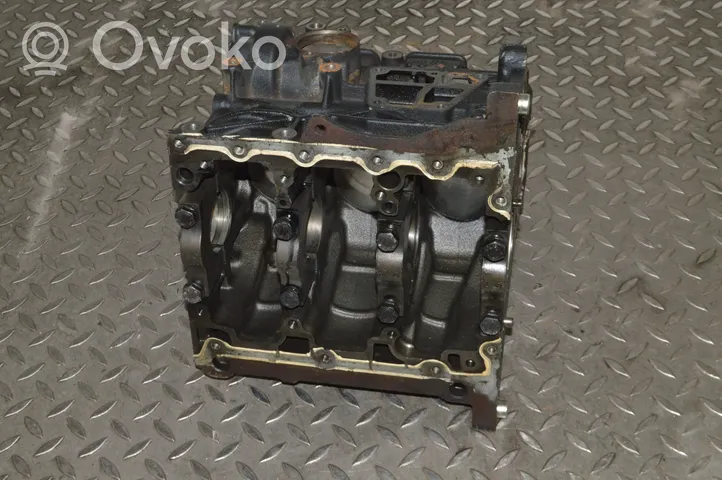 Volkswagen Polo V 6R Engine block CFW