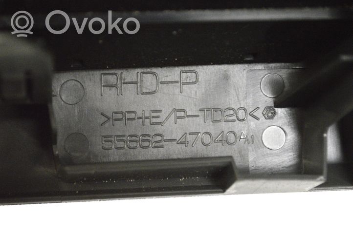 Toyota Prius (XW30) Kojelaudan tuuletussuuttimen suojalista 5565047070