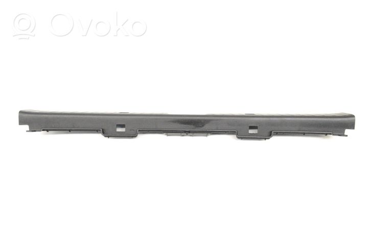 Lexus RX 330 - 350 - 400H Osłona pasa bagażnika 9642248010