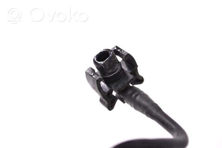 Volvo V40 Tuyau d'alimentation conduite de carburant 312006500