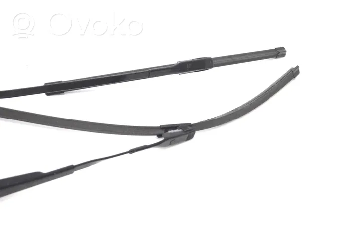 Audi Q7 4M Windshield/front glass wiper blade 4M2955408