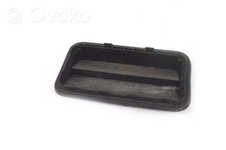 Toyota Prius (NHW20) Ventilācijas režģis 6294033070