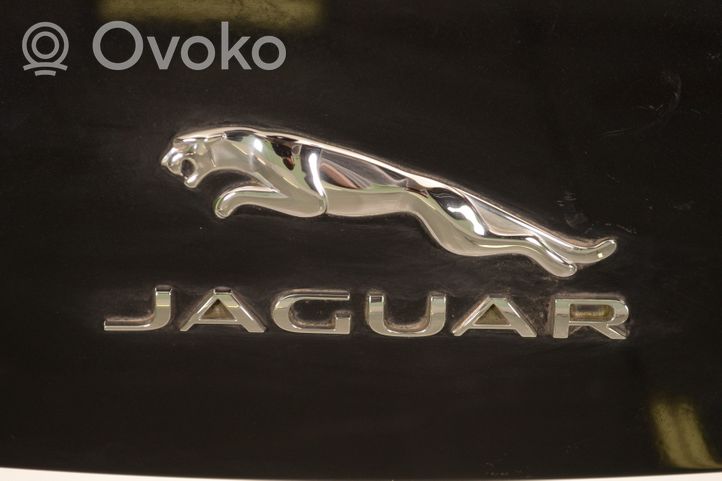 Jaguar F-Type Takaluukun/tavaratilan kansi 