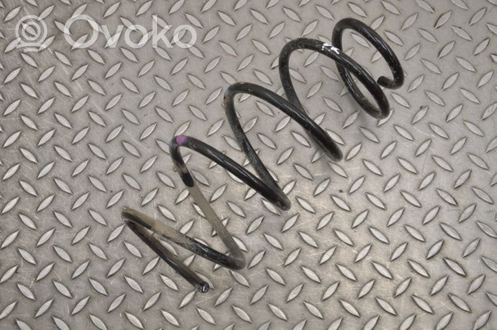 Opel Mokka X Sprężyna przednia 