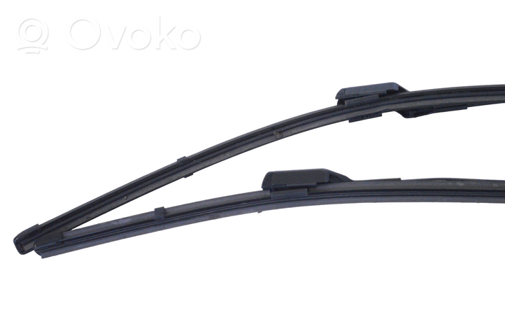 Opel Mokka X Windshield/front glass wiper blade 9822931780