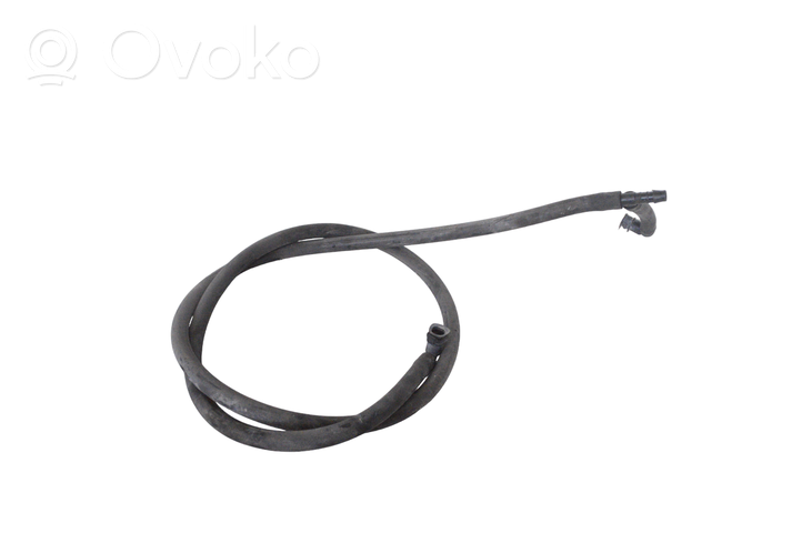 Volkswagen Touareg I Windshield washer fluid hose 