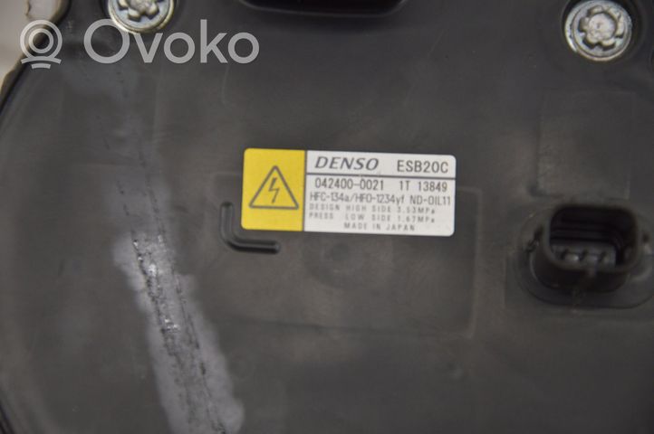 Toyota Prius (XW50) Oro kondicionieriaus kompresorius (siurblys) 0424000021