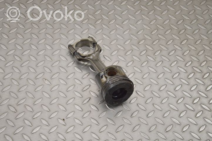 Opel Insignia A Piston 664