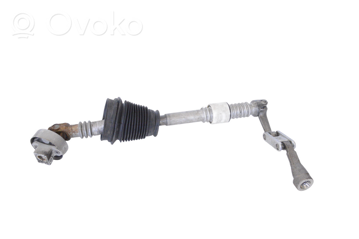 Mercedes-Benz SLK R171 Joint de cardan colonne de direction A2104620748