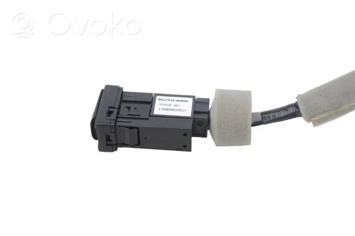 Toyota GT 86 AUX in-socket connector 86257CA000