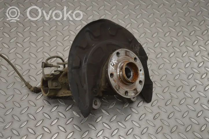 Volkswagen Golf Sportsvan Front wheel hub 